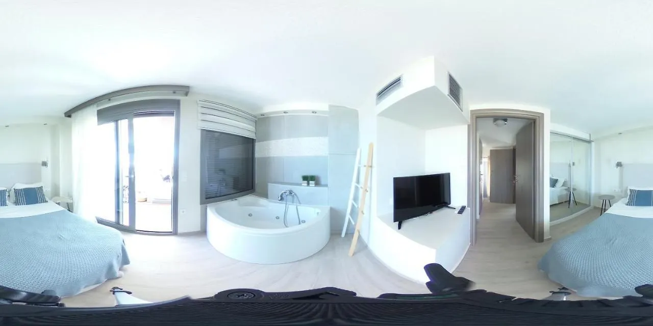 Hanioti Suite Maisonette In Front Of The Sea