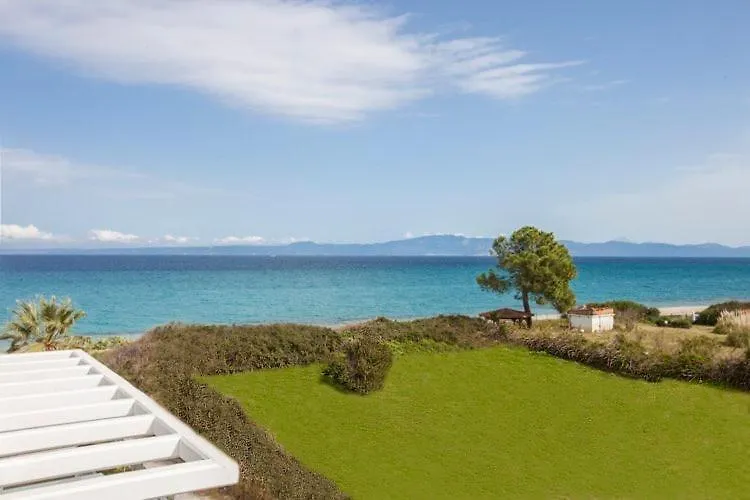 Hanioti Suite Maisonette In Front Of The Sea 0*,