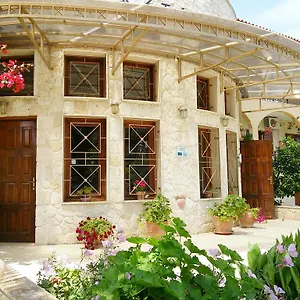 Asteras Chaniotis
