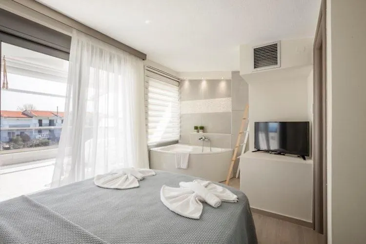 Villa Hanioti Suite Maisonette In Front Of The Sea