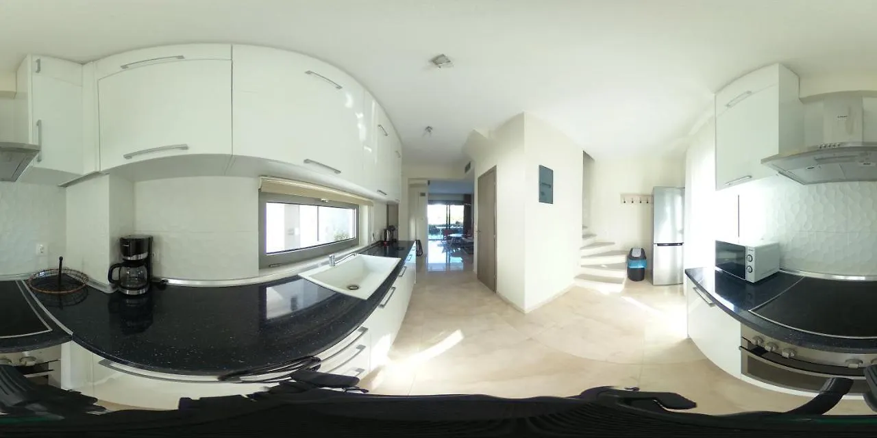Hanioti Suite Maisonette In Front Of The Sea Greece